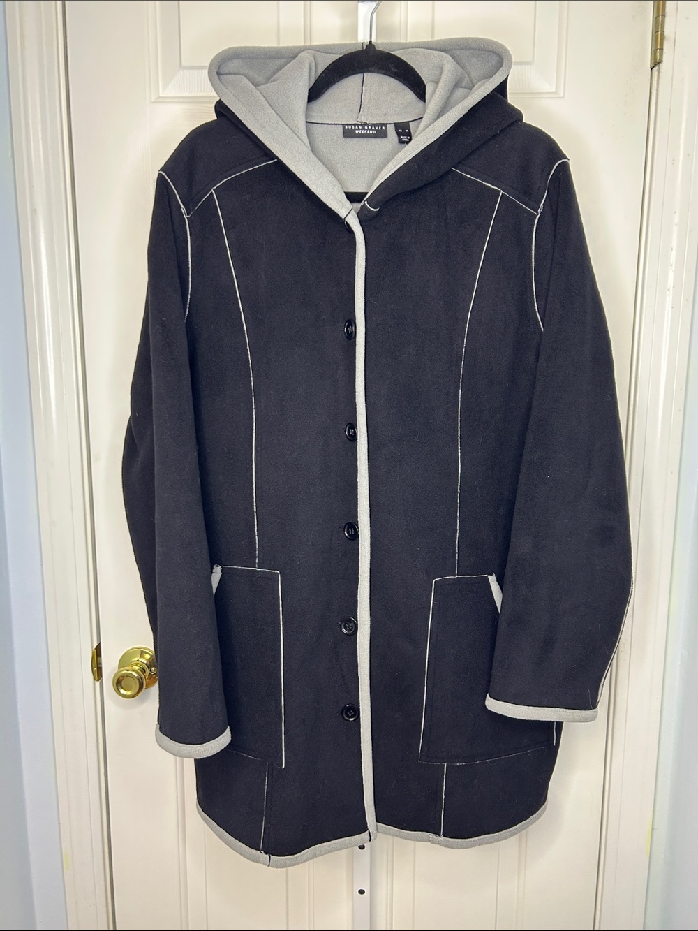 Susan Graver Weekend black and gray hooded fleece jacket with front button close